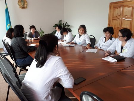 Ақтөбе облыстық ЖИТС орталығы ұжымы Елбасы Жолдауын талқылады