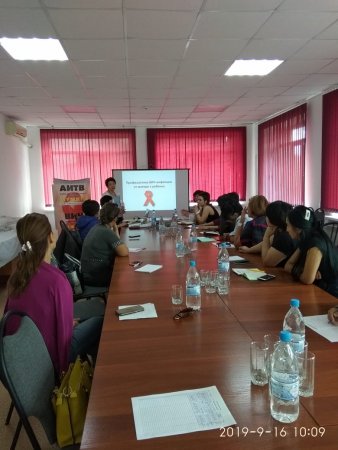 Ақтөбе қаласындағы  неонатолог – дәрігерлер мен педиатрлық бөлімше меңгерушілері және жалпы тәжірибелік дәрігерлерге арналған семинар.