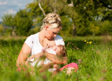 Анықталмаған деңгейде АИТВ ана сүті арқылы беріле ме?