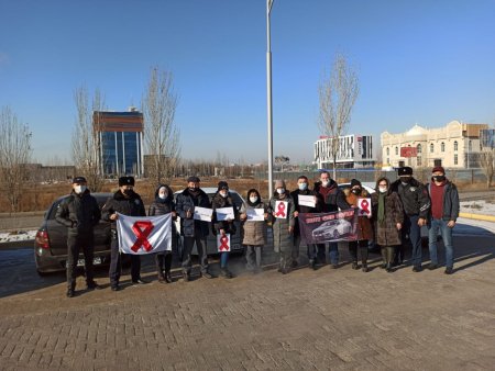 Дүниежүзілік ЖИТС-ке қарсы күрес күні аясында өткізілген автошеру