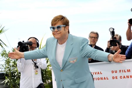 Элтон Джон мен TikTok ЖИТС-ке қарсы күрес күніне арнайы бағдарлама дайындады.