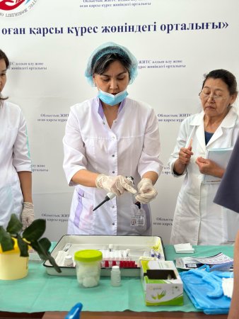 "Ақтөбе облысының босандыру медициналық ұйымдарында АИТВ-ға жедел тестілеу сапасын бақылауды қамтамасыз ету" тақырыбындағы практикалық семинар