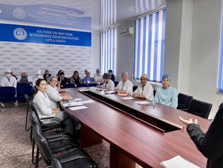 Реализуются мероприятия, в рамках года повышения квалификации медицинских работников