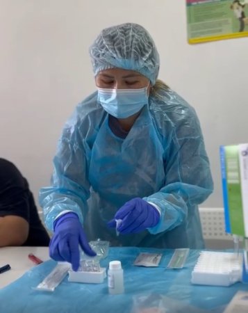 Обучение аутрич-работников по экспресс-тестированию на ВИЧ