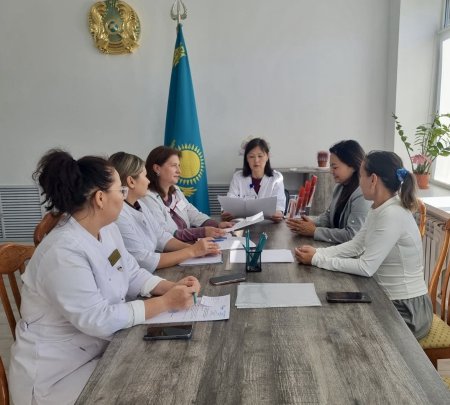 Ақтөбеде АИТВ- ның алдын алу бойынша әлеуметтік жобалардың іске асырылу барысы талқыланды